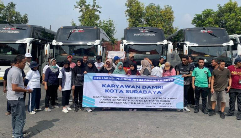 Karyawan PO Damri Surabaya Dukung Pilkada Jatim 2024 Aman dan Kondusif